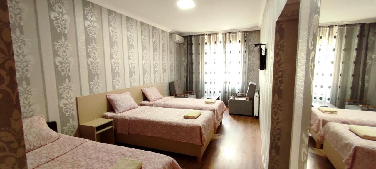 Hotel Venus Tbilisi Bagian luar foto