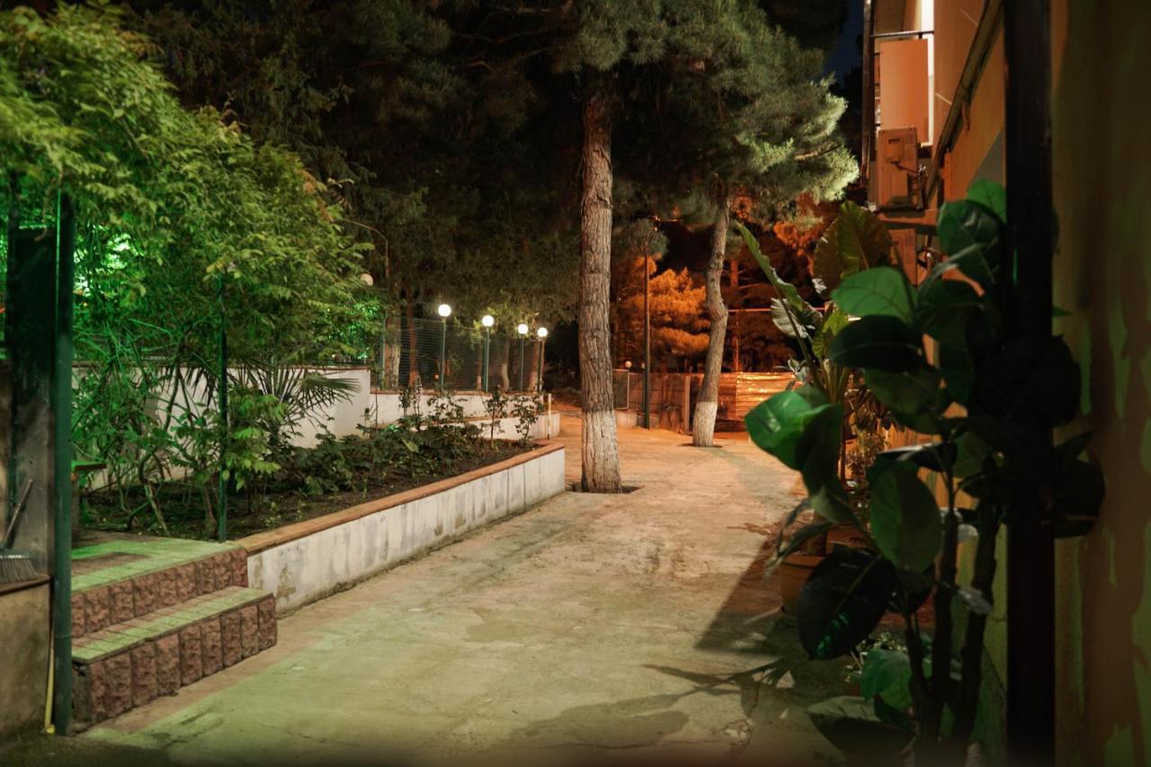 Hotel Venus Tbilisi Bagian luar foto