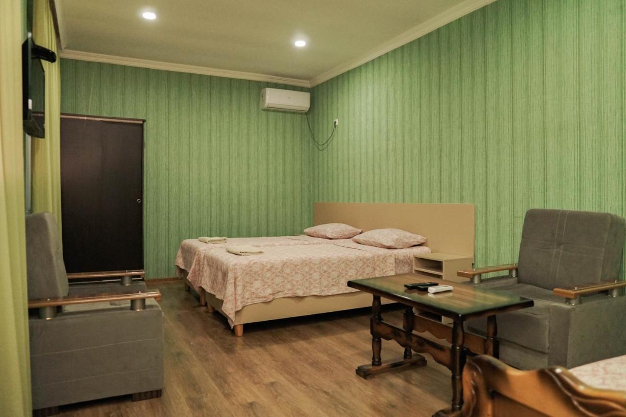 Hotel Venus Tbilisi Bagian luar foto