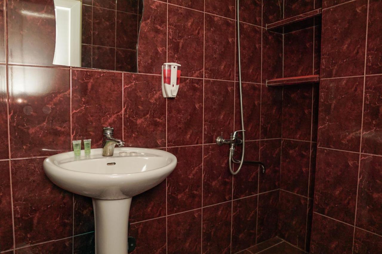 Hotel Venus Tbilisi Bagian luar foto