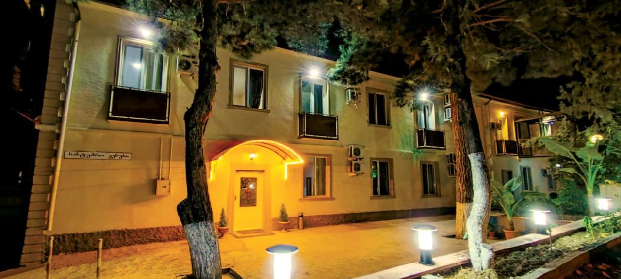 Hotel Venus Tbilisi Bagian luar foto