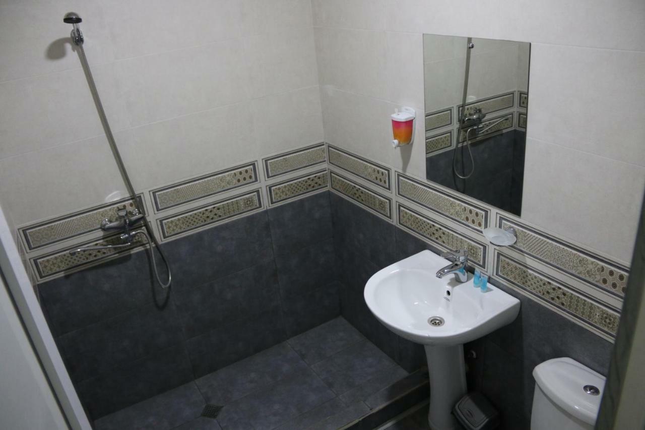Hotel Venus Tbilisi Bagian luar foto